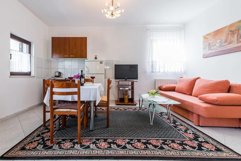 Apartments Silvi Podstrana Eksteriør bilde